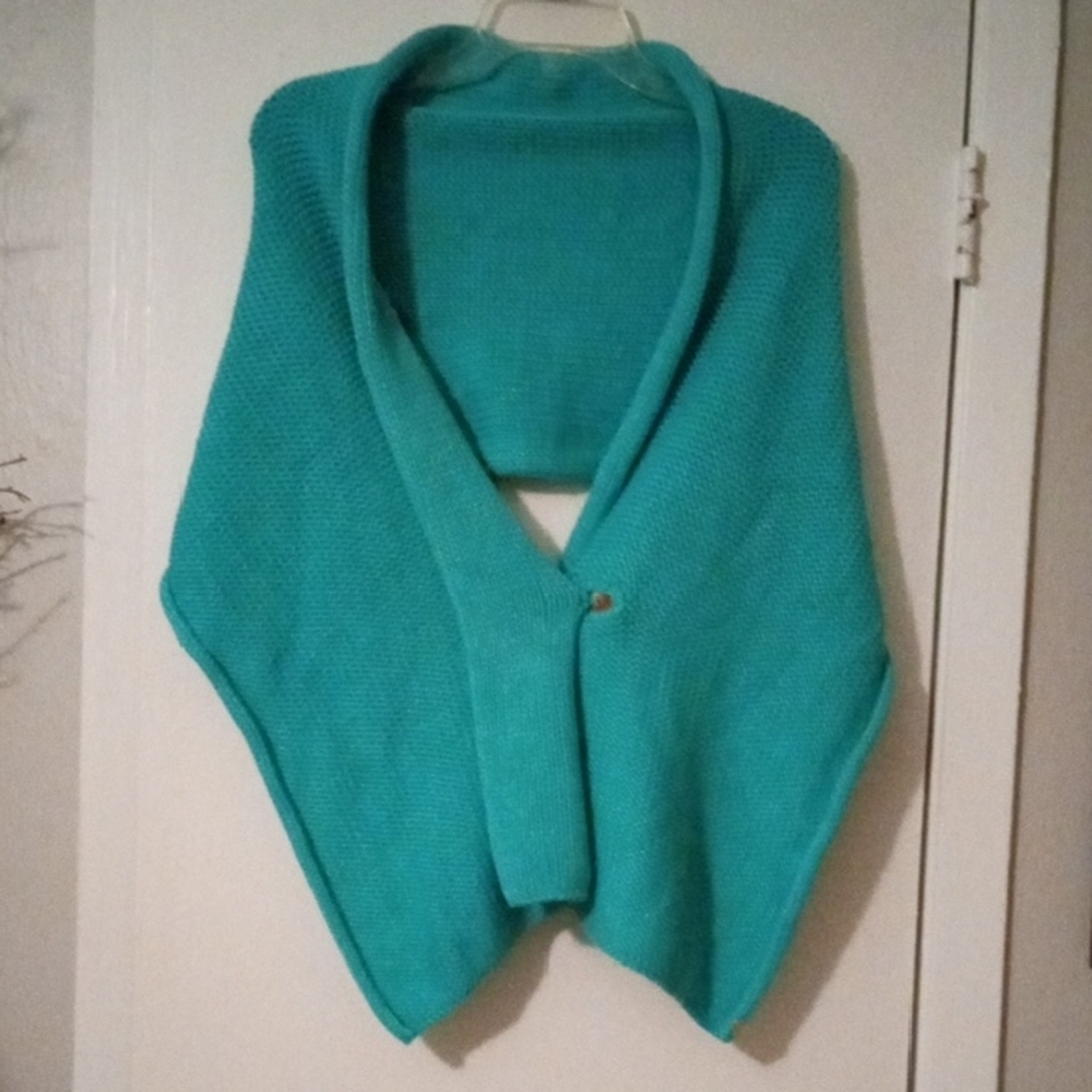 Pure Handknit Women's Elegant Teal Button-Up Shawl/Poncho One Size - Picture 3 of 5